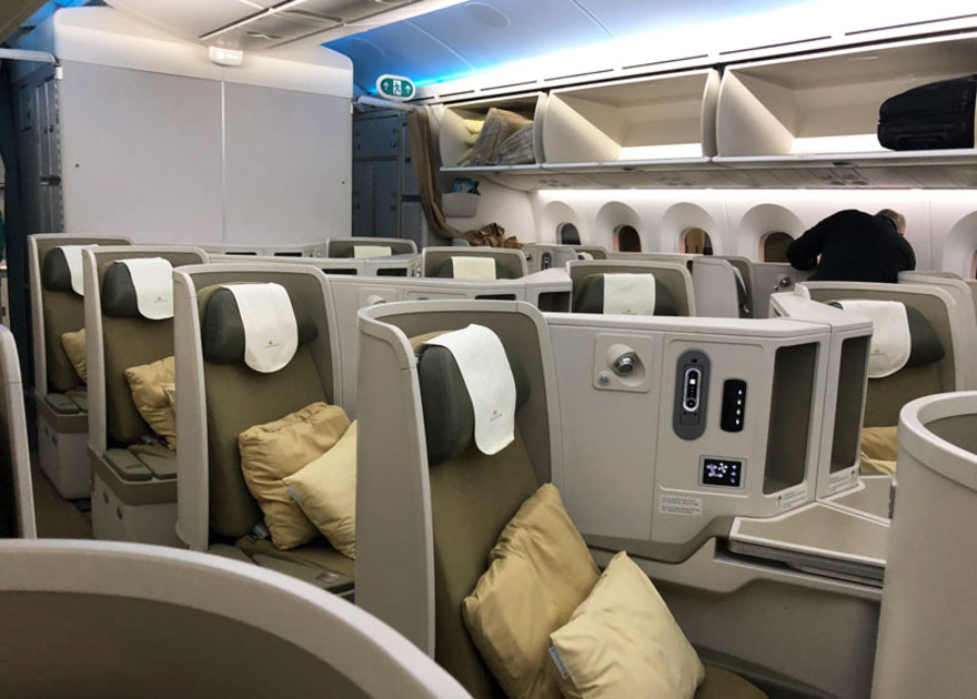 Vietnam Airlines Dreamliner Business Class Review | Flat Beds